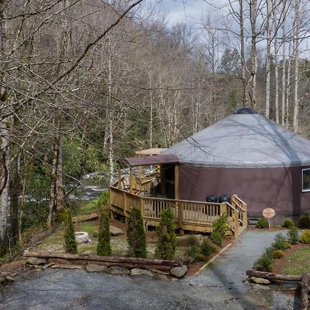 Vila Tranquil Haven Luxy Yurt - Creekside Glamping With Private Hot Tub Topton Exteriér fotografie